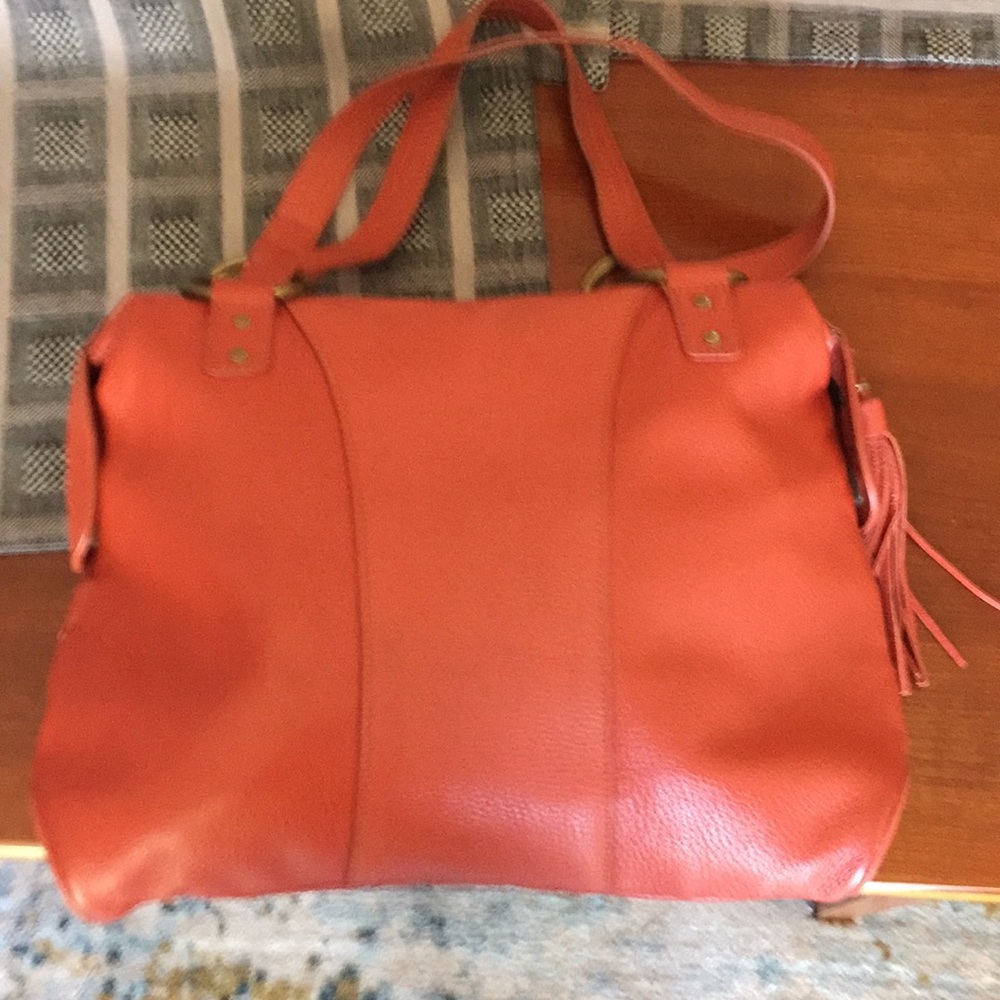 Hot in Hollywood orange leather boho satchel - Picture 4 of 8